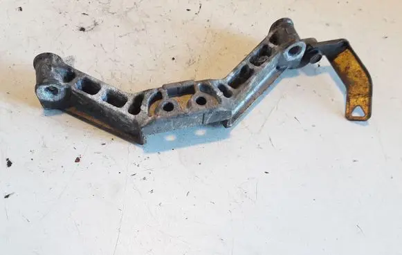 Toyota Yaris Other engine bay part