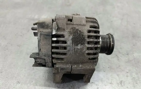 Renault Master II Generator/alternator