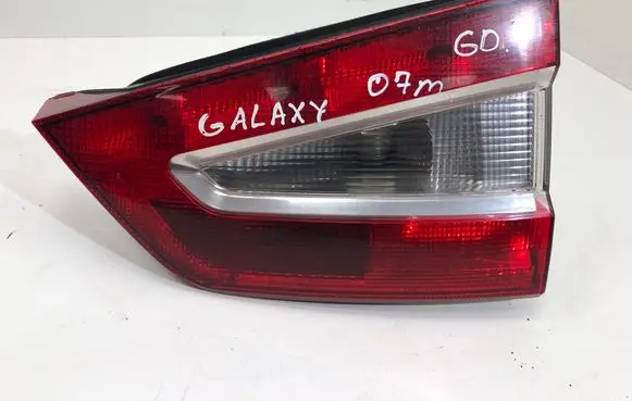 Ford Galaxy Tailgate rear/tail lights