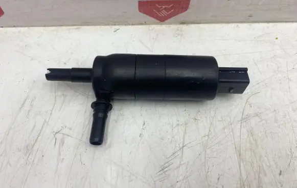 BMW 5 F10 F11 Headlight washer pump 7217792 13264011 3323525
