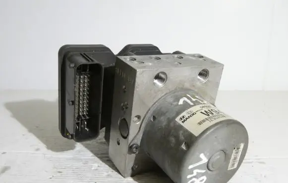 KIA Sportage ABS Pump 58920-3U940 LE3N4D0037Z0 5WY7F43E