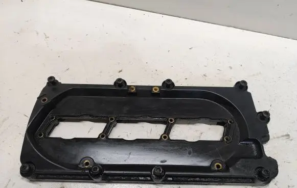 Audi A4 S4 B7 8E 8H Rocker cam cover 059103470R