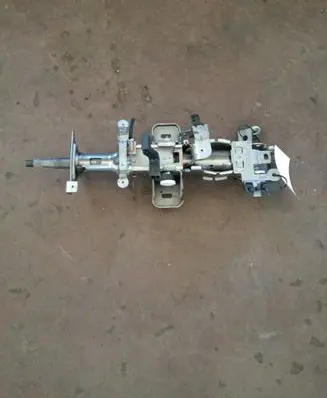 Nissan Primera Steering wheel axle