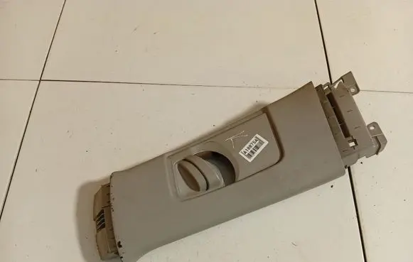 Toyota Auris 150 (B) pillar trim (top) 7302412010 73024-12010