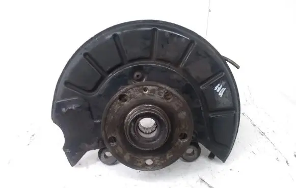Skoda Yeti (5L) Front wheel hub spindle knuckle