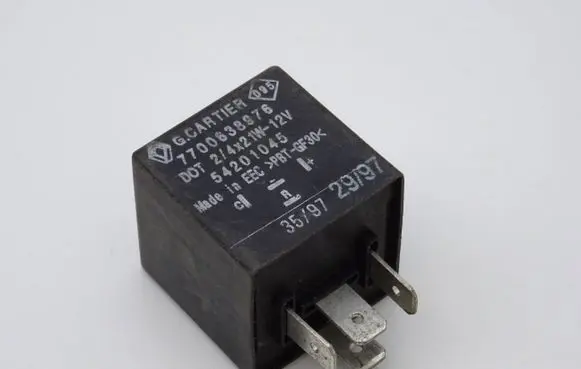 Renault Laguna I Other relay 7700638976