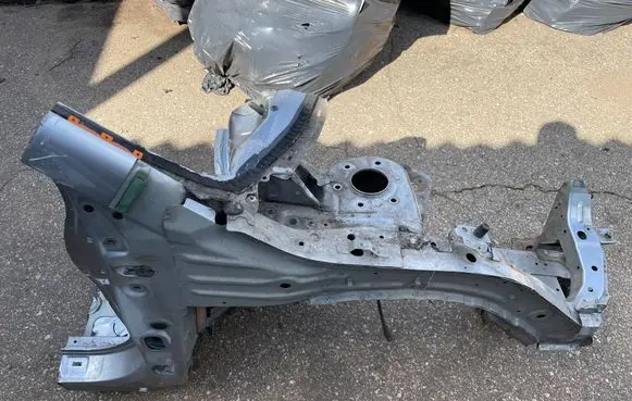 Honda CR-V Front quarter panel 