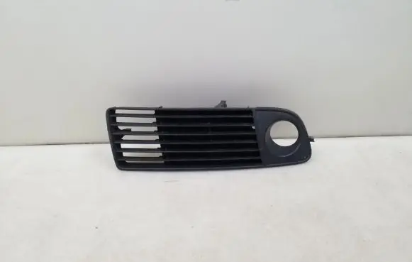 Audi A6 S6 C5 4B Front bumper lower grill 4B0807682H