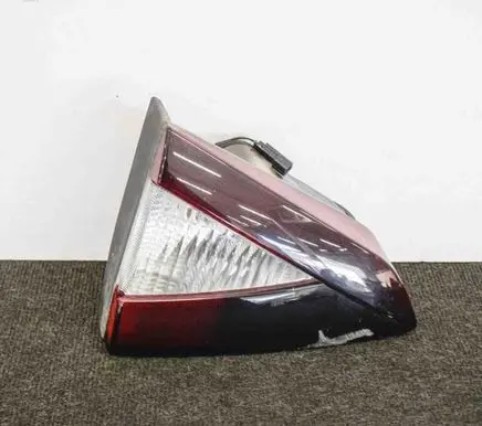 Maserati GranTurismo Tailgate rear/tail lights 231567