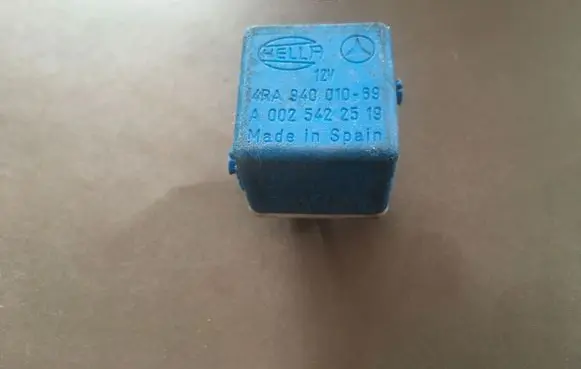 Mercedes-Benz A W169 Other relay 4RA94001069