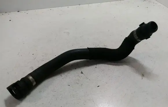 Mercedes-Benz E W212 Engine coolant pipe/hose A2125019982