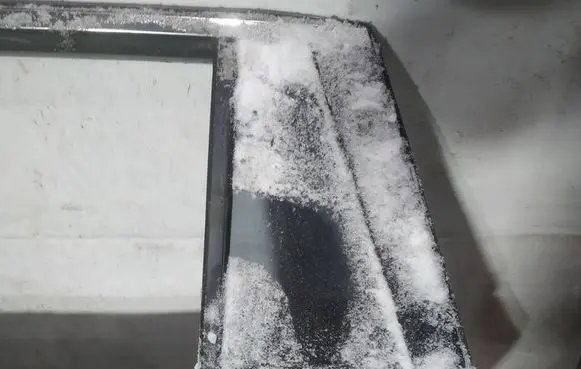 Subaru Outback Rear vent window glass as2