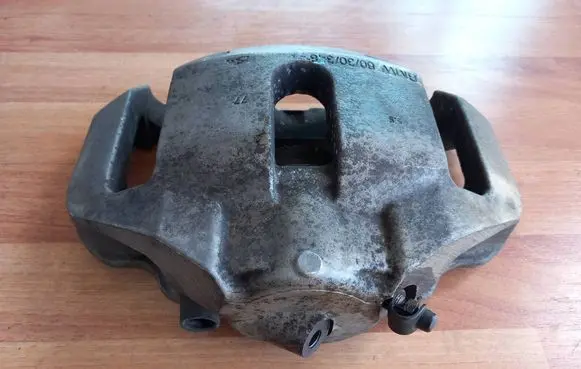 BMW 7 E65 E66 Front brake caliper 34116756303 6756303