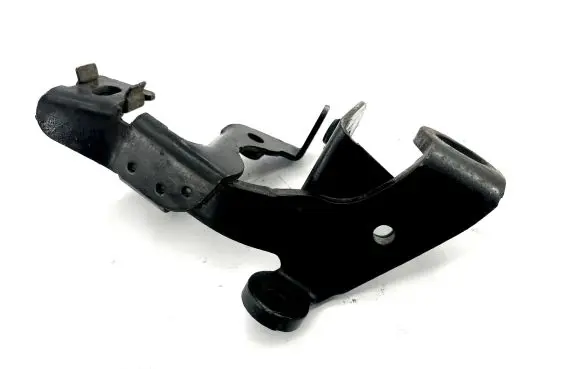 Volkswagen Caddy Other engine bay part 03G103369H