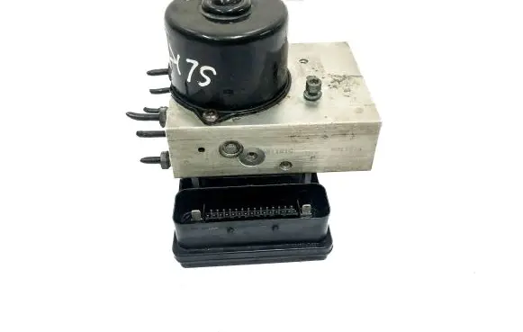 Mercedes-Benz SLK R171 ABS Pump A0054313612 A0355455532 401161