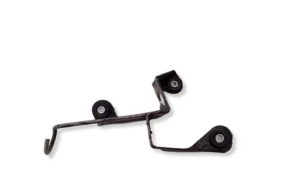Audi TT TTS Mk2 Gear shift cable bracket 8J0711789B