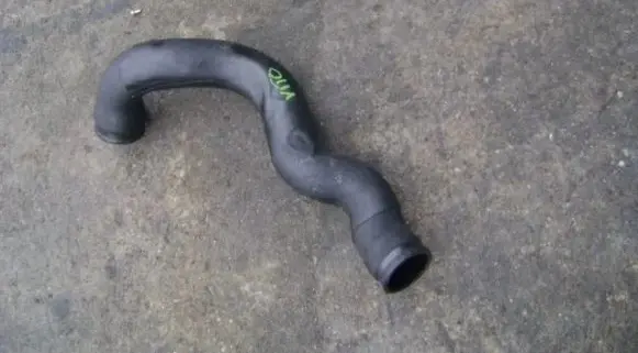 Mercedes-Benz Vito Viano W638 Intercooler hose/pipe