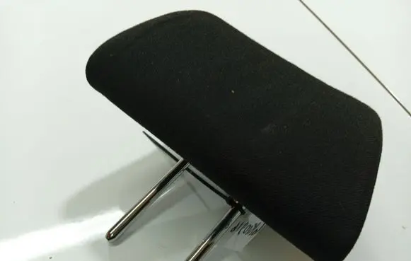 Peugeot 207 Front seat headrest 
