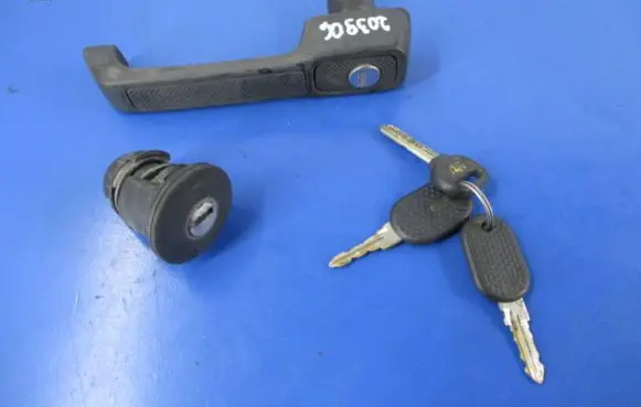 Fiat Uno Front door exterior handle