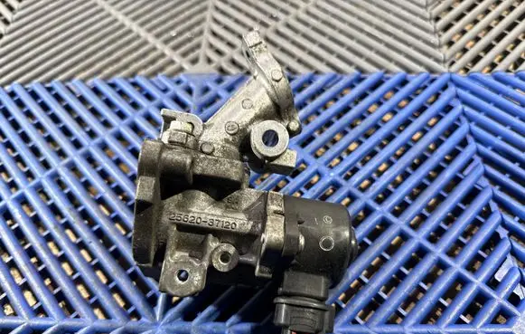 Toyota Auris E180 EGR valve 2562037120