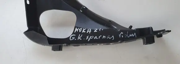 Opel Mokka X Fender end trim 