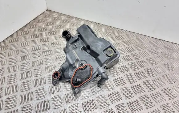 Ford Focus Oil breather separator 9671271480 9670033180