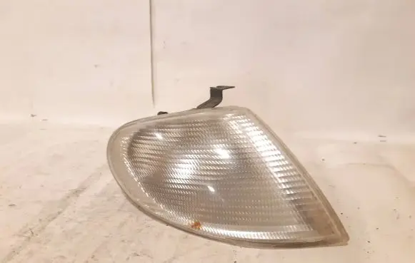 Front indicator light