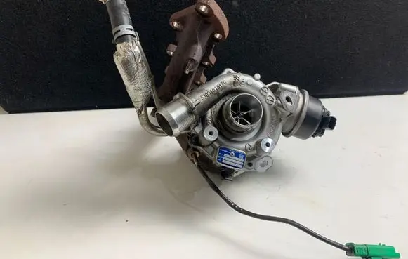 Ford Kuga II Turbo 9807873180 710078500 3033700394