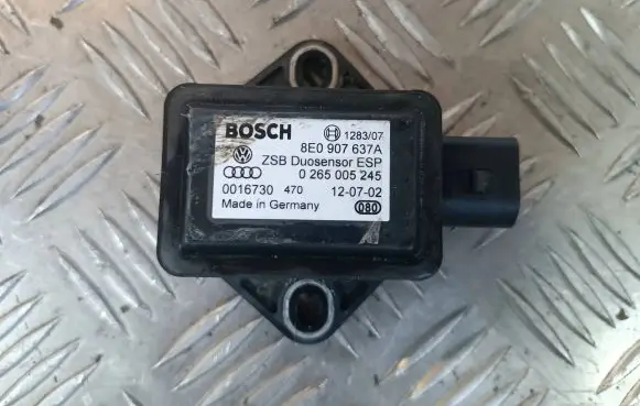 Audi A4 S4 B6 8E 8H ESP acceleration yaw rate sensor 8E0907637A 0016730 0265005245