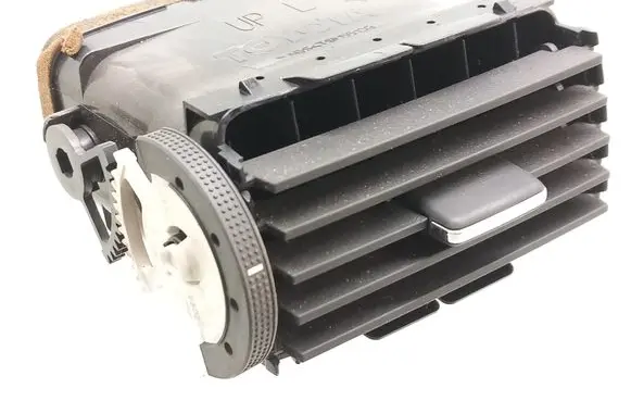 Toyota Avensis T250 Dash center air vent grill 8494