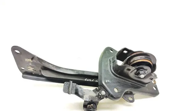 Volvo XC40 Rear control arm 32221320 32221934 8888768072