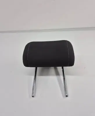 Volkswagen PASSAT B8 Rear seat headrest 