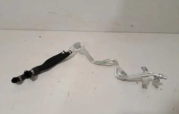 BMW X5 G05 Air conditioning (A/C) pipe/hose 9886346