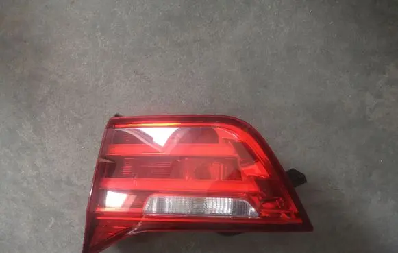 BMW 4 F32 F33 Tailgate rear/tail lights 7296102
