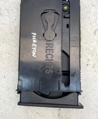 Volkswagen Phaeton Cup holder 3D0885120D 31263000D