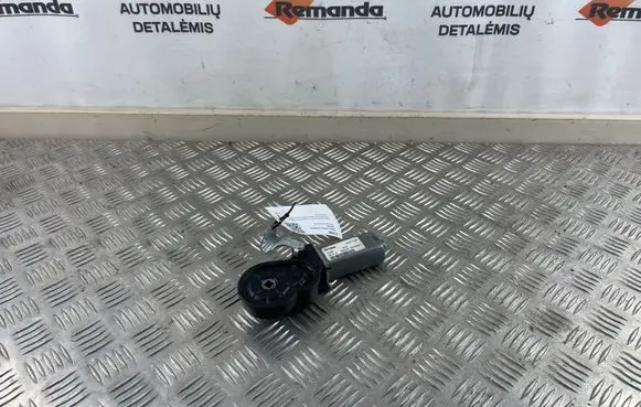Volkswagen PASSAT B8 Seat adjustment motor 922174104