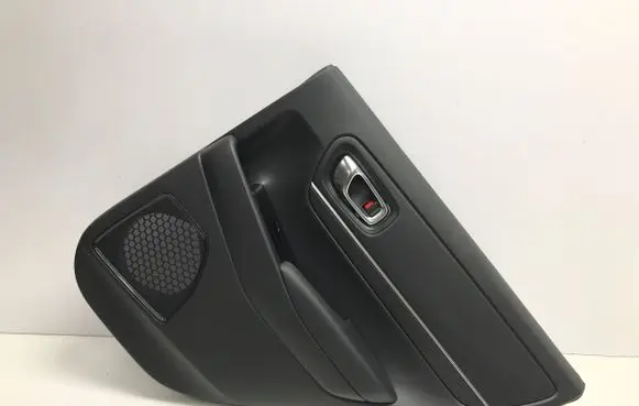 Honda HR-V Coupe rear side trim panel 