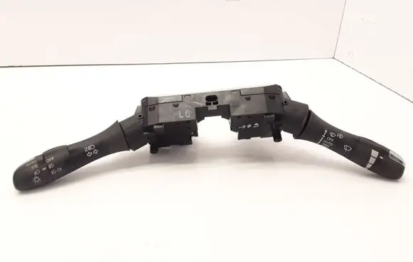 Infiniti M30 Wiper turn signal indicator stalk/switch