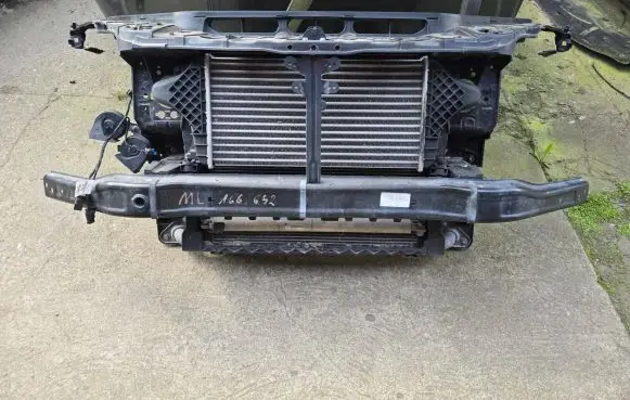 Mercedes-Benz ML W166 Radiator set A0999060800
