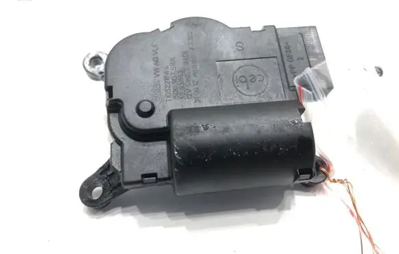 Seat Leon (5F) Air flap motor/actuator 5Q0907511K