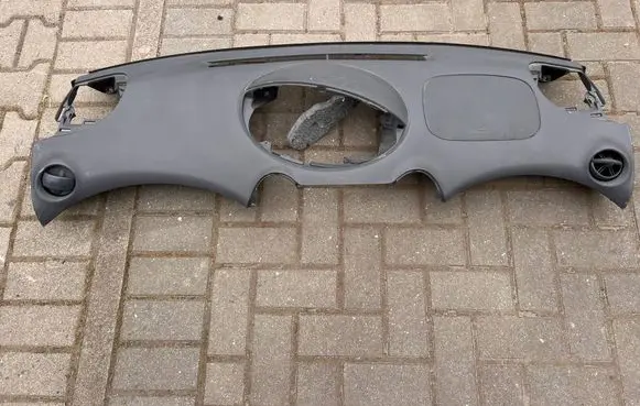 Toyota Yaris Dashboard 