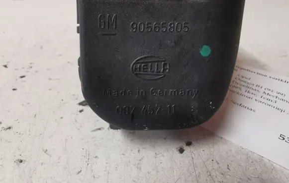 Opel Omega B1 Headlight level adjustment motor 00745711 90565805