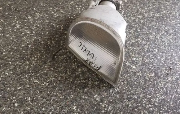 Front indicator light