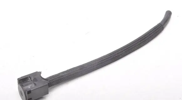 Alfa Romeo 4C Engine coolant pipe/hose 345055010
