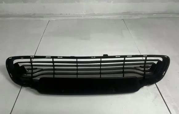 Renault Zoe Front bumper lower grill 1154306XRENAULT