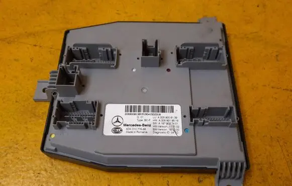 Mercedes-Benz C W205 Central body control module A2059008139 A1679027401 A2059019519