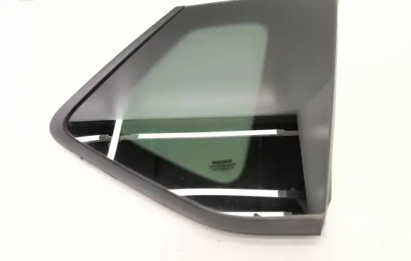 Nissan Rogue Rear side window 833006RR0A