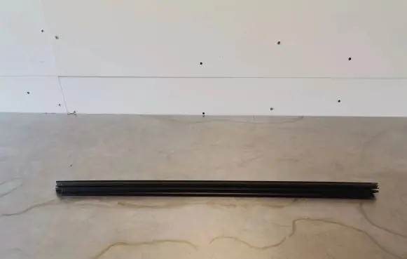 Mercedes-Benz GLC C253 Front door glass trim molding A2537250165 A2537250265