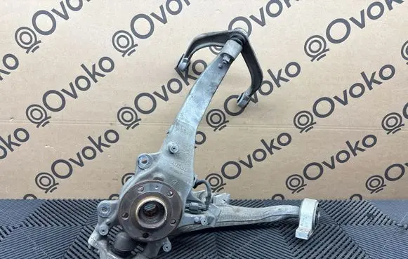 Volvo XC90 Front wheel hub spindle knuckle 31360642