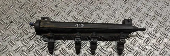 Fuel main line pipe